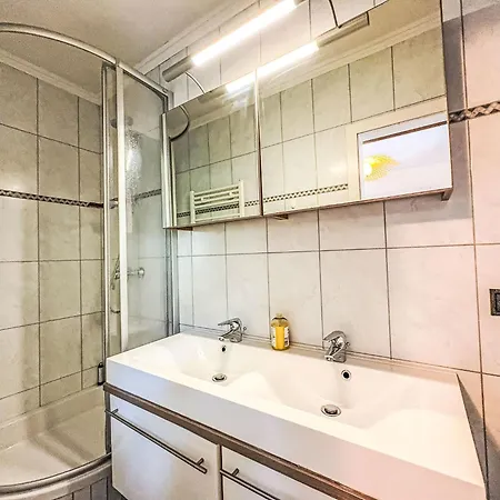 Anny 2 By Interhome Zell am See